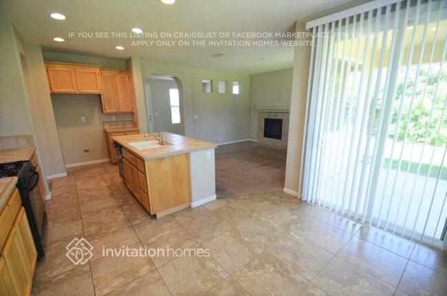 1166 Jones Bar Trail in Plumas Lake, CA - Building Photo - Building Photo
