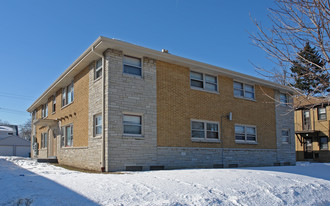 7125 W Appleton Ave Apartments