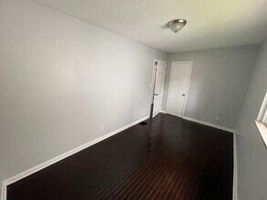 1865 Agler Rd in Columbus, OH - Building Photo - Building Photo