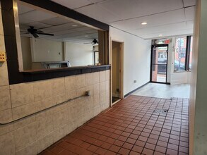 27 Main St, Unit 27 Main Street in Brockport, NY - Foto de edificio - Building Photo