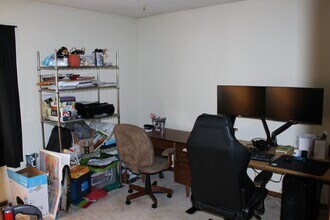 1610 24th St in Ames, IA - Building Photo - Building Photo