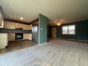 1211 Blue Creek Rd in Jacksonville, NC - Building Photo - Building Photo