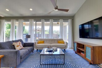 833 Gary Ln in Phoenix, AZ - Building Photo - Building Photo