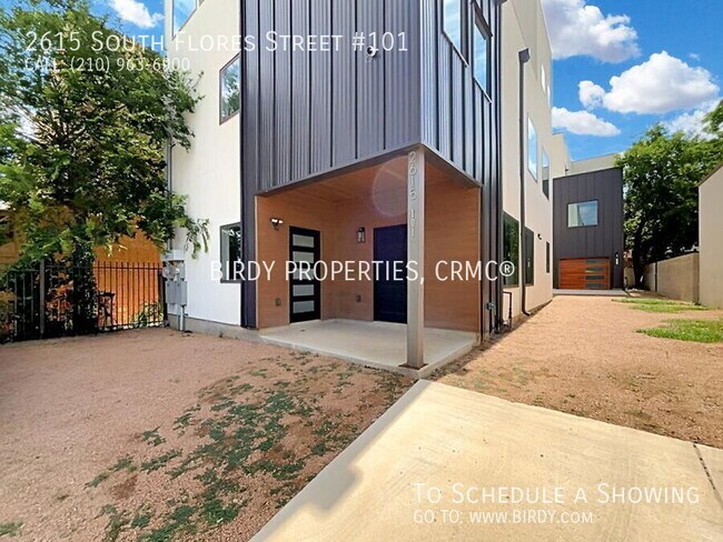 property at 2615 S Flores St