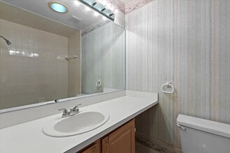 31112 Columbia Dr in Novi, MI - Building Photo - Building Photo