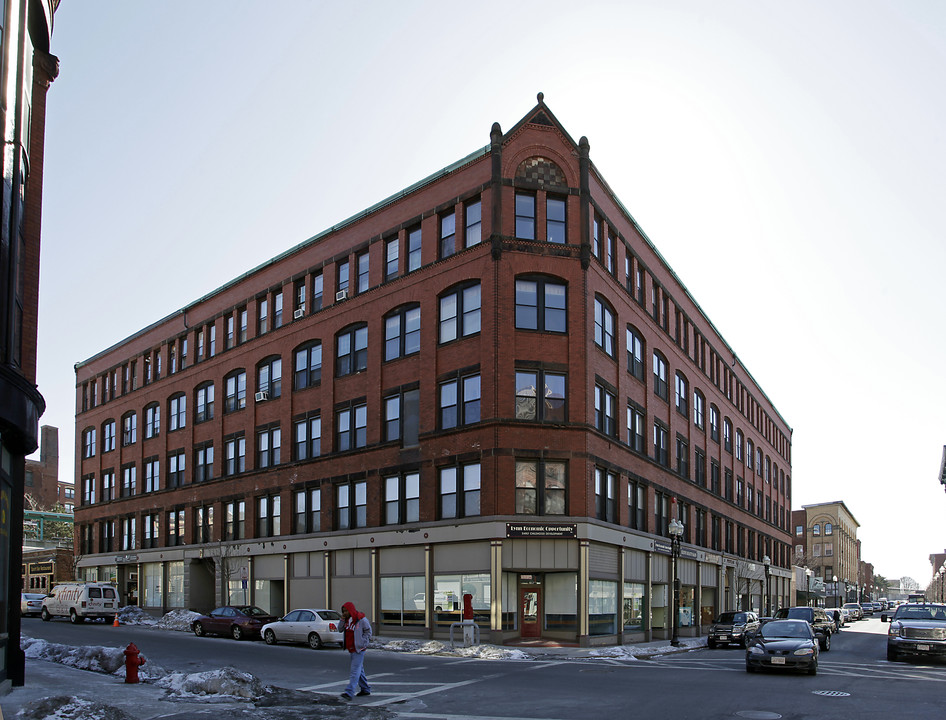 Pevear Building in Lynn, MA - Building Photo