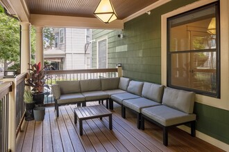 41 Winslow Rd, Unit 3 in Brookline, MA - Building Photo - Building Photo