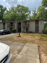 2260-279W Sunderland Rd in Winston-Salem, NC - Building Photo - Building Photo