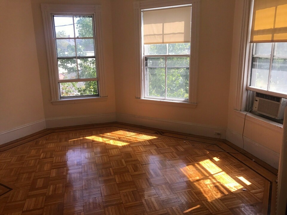 139 Antrim St in Cambridge, MA - Foto de edificio