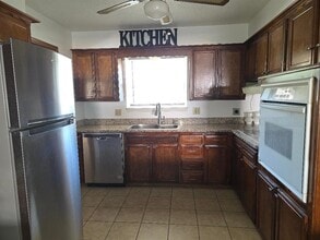 5800 Kingston Rd in Oklahoma City, OK - Building Photo - Building Photo