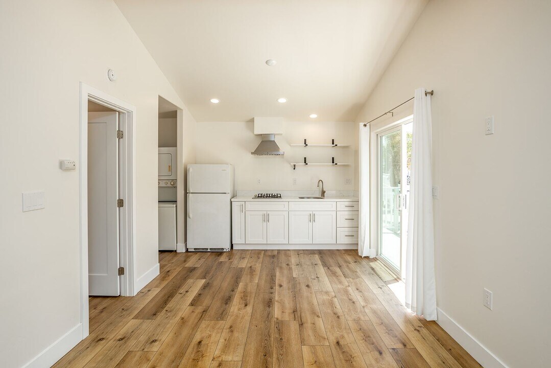 3914 Cameo Dr in Oceanside, CA - Building Photo