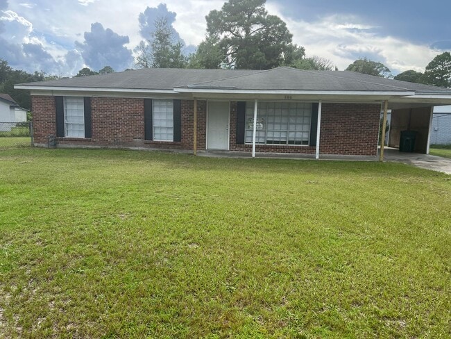 property at 600 Palmetto St