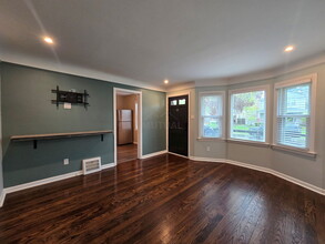 203 S Wilson Ave in Royal Oak, MI - Building Photo - Building Photo