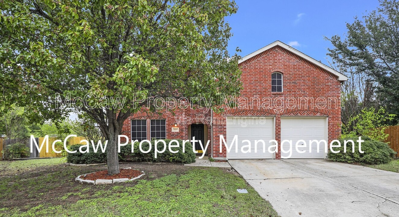 3409 Star Ranch Ct in Roanoke, TX - Building Photo