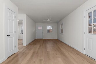 6037 Dahlgren Ave in Fayetteville, NC - Building Photo - Building Photo