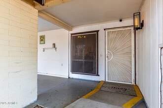 10227 N 56th Dr in Glendale, AZ - Building Photo - Building Photo
