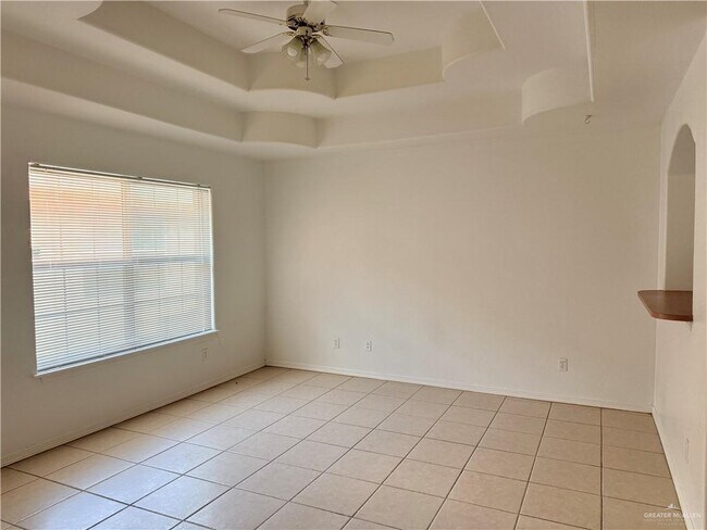 10 Tampa St in Edinburg, TX - Building Photo - Building Photo