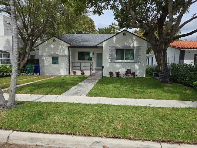 property at 1637 SW 17th St