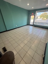 6550 Market St in Upper Darby Township, PA - Foto de edificio - Building Photo