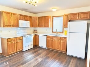 731 W Gaston Dr in Greensburg, IN - Building Photo - Building Photo