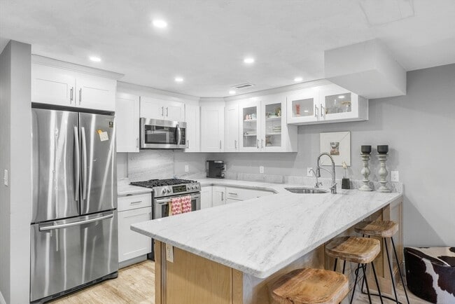 115 Mill Pond in North Andover, MA - Building Photo - Building Photo