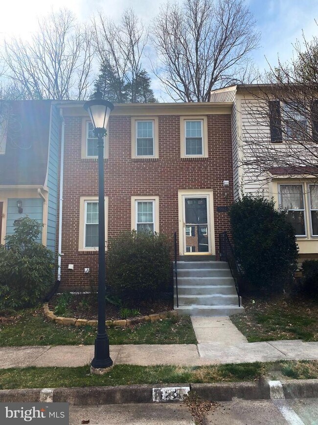property at 5512 Cheshire Meadows Way
