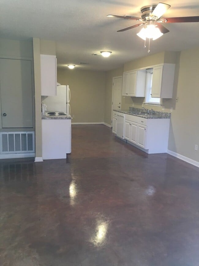 812 Greenwood Dr in Ruston, LA - Building Photo - Building Photo