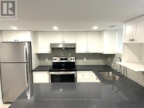 3 Kellyvale Rd in Toronto, ON - Building Photo - Building Photo