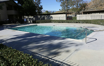 Kendall Park Apartments in San Bernardino, CA - Building Photo - Building Photo