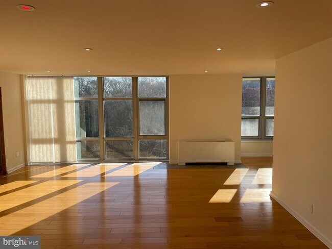 3600 Conshohocken Ave in Philadelphia, PA - Building Photo - Building Photo