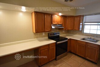 2324 61st Way N in St. Petersburg, FL - Building Photo - Building Photo