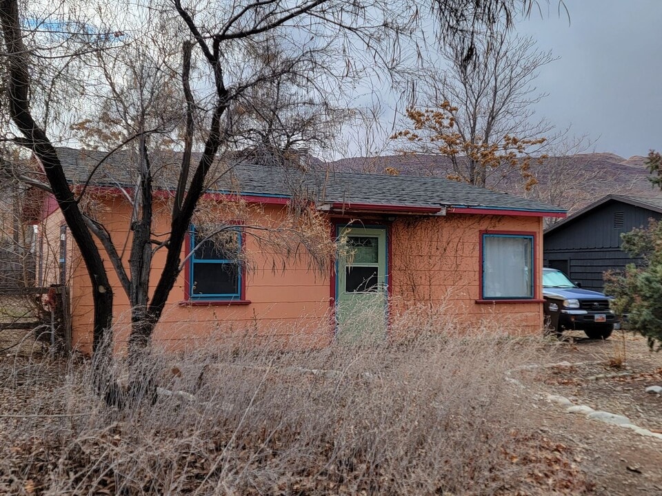 430 E 200 S in Moab, UT - Building Photo