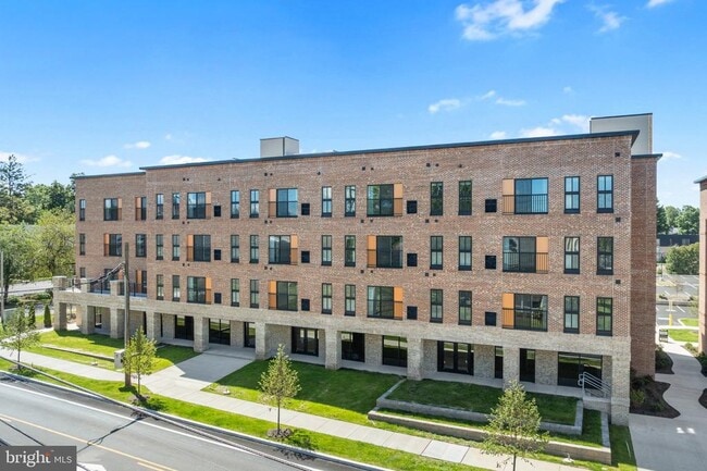 property at 144 N Main St