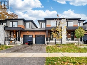 42 Eberhardt Dr in Wasaga Beach, ON - Building Photo - Building Photo