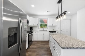 2178 Penelope St NW in Atlanta, GA - Building Photo - Building Photo