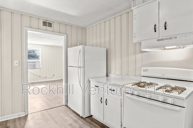 6 Ronnie Ave in Savannah, GA - Building Photo - Building Photo