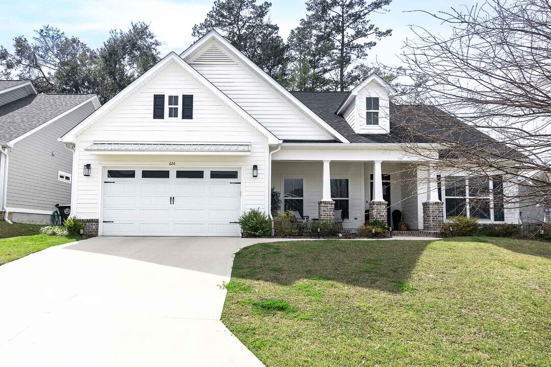 620 Drifting Sand Trail in Tallahassee, FL - Building Photo