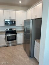 14165 Pine Lodge Ln in Ft. Myers, FL - Building Photo - Building Photo