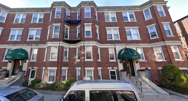 5 Barrows St, Unit 2A
