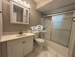 229 College Ave in Des Moines, IA - Building Photo - Building Photo