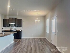 9011 Paddle Oak Rd in Charlotte, NC - Building Photo - Building Photo