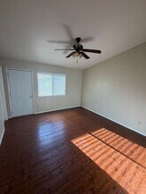 1039 Kala Loop in Mc Farland, CA - Building Photo - Building Photo