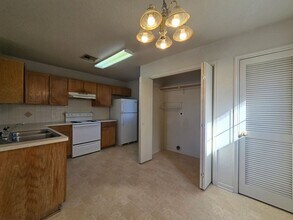 1603 Dugger Cir in Killeen, TX - Building Photo - Building Photo