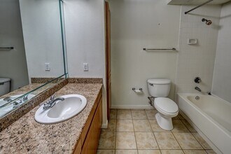 3231 Allen Pkwy, Unit 6203 in Houston, TX - Building Photo - Building Photo