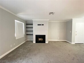 8600 W Charleston Blvd, Unit 2068 in Las Vegas, NV - Building Photo - Building Photo