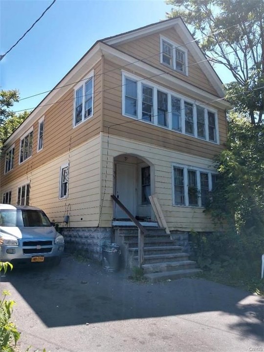 519 Richmond Ave in Syracuse, NY - Building Photo