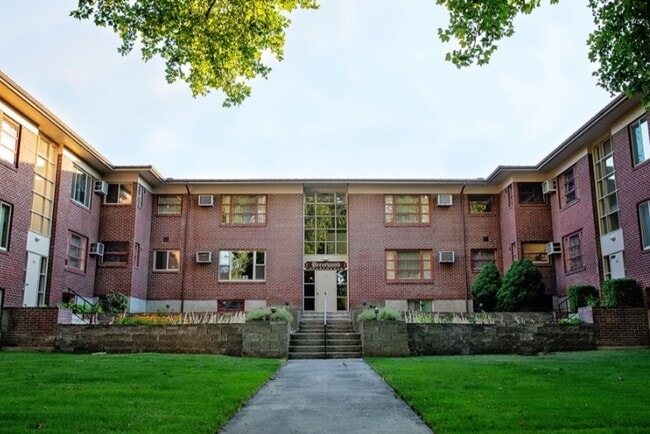 Brentwood Apartments in Walla Walla, WA - Building Photo - Building Photo