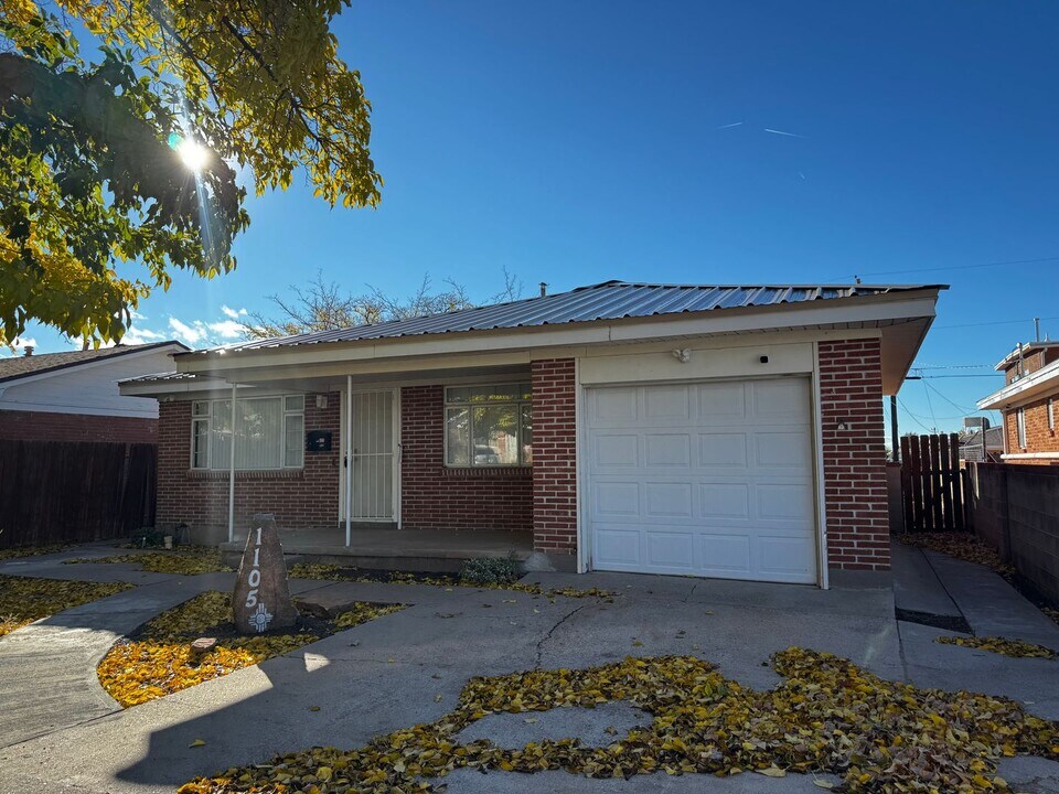 1105 Indiana St SE in Albuquerque, NM - Building Photo