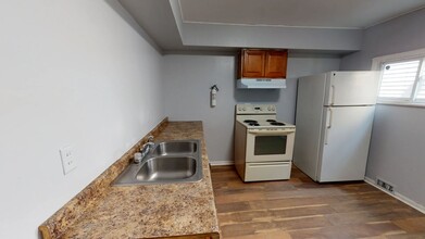 447 Hays Ave in Pittsburgh, PA - Building Photo - Building Photo