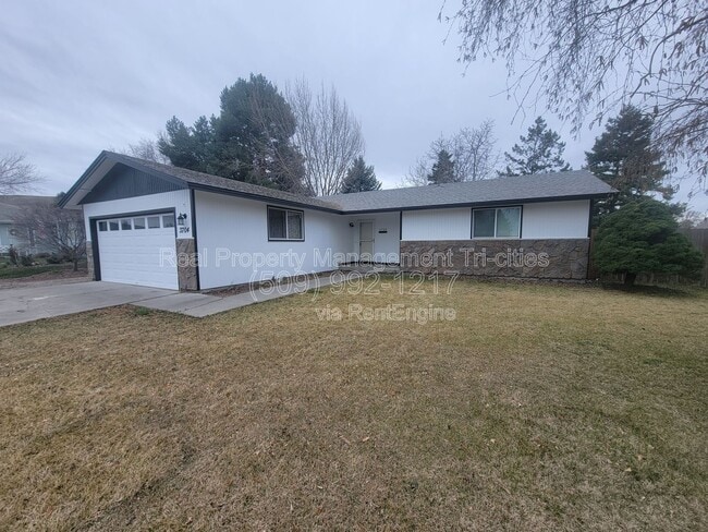 3704 S Vancouver St in Kennewick, WA - Building Photo - Building Photo